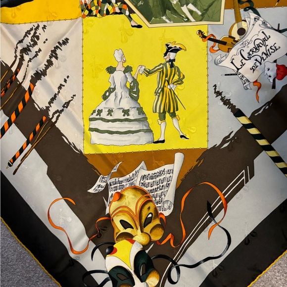 AUTHENTIC HERMES LE CARNAVAl DE VENISE SILK SCARF BY H de WANTRIGANT. - Picture 5 of 13